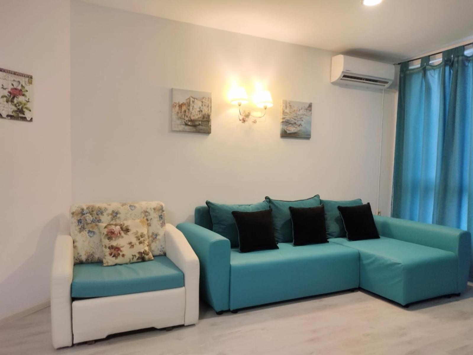 Private Apartment With Parking And Pool บัลชิค ภายนอก รูปภาพ