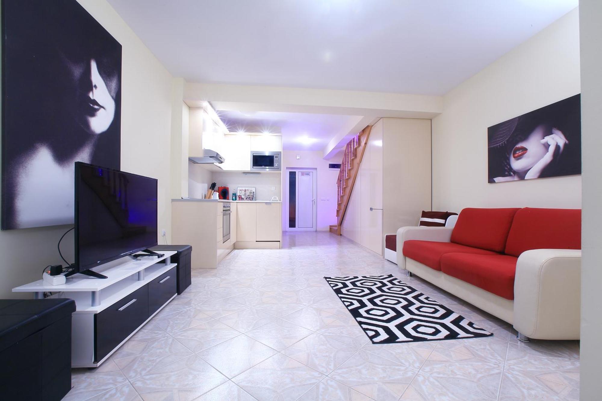 Private Apartment With Parking And Pool บัลชิค ภายนอก รูปภาพ